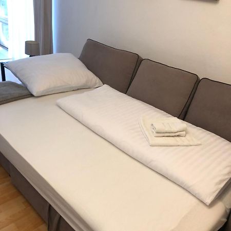 Apartman Amalia Banska Bystrica Ngoại thất bức ảnh